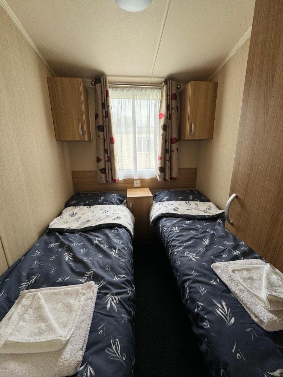 Relax & Dream Hotel Port Seton Exterior photo